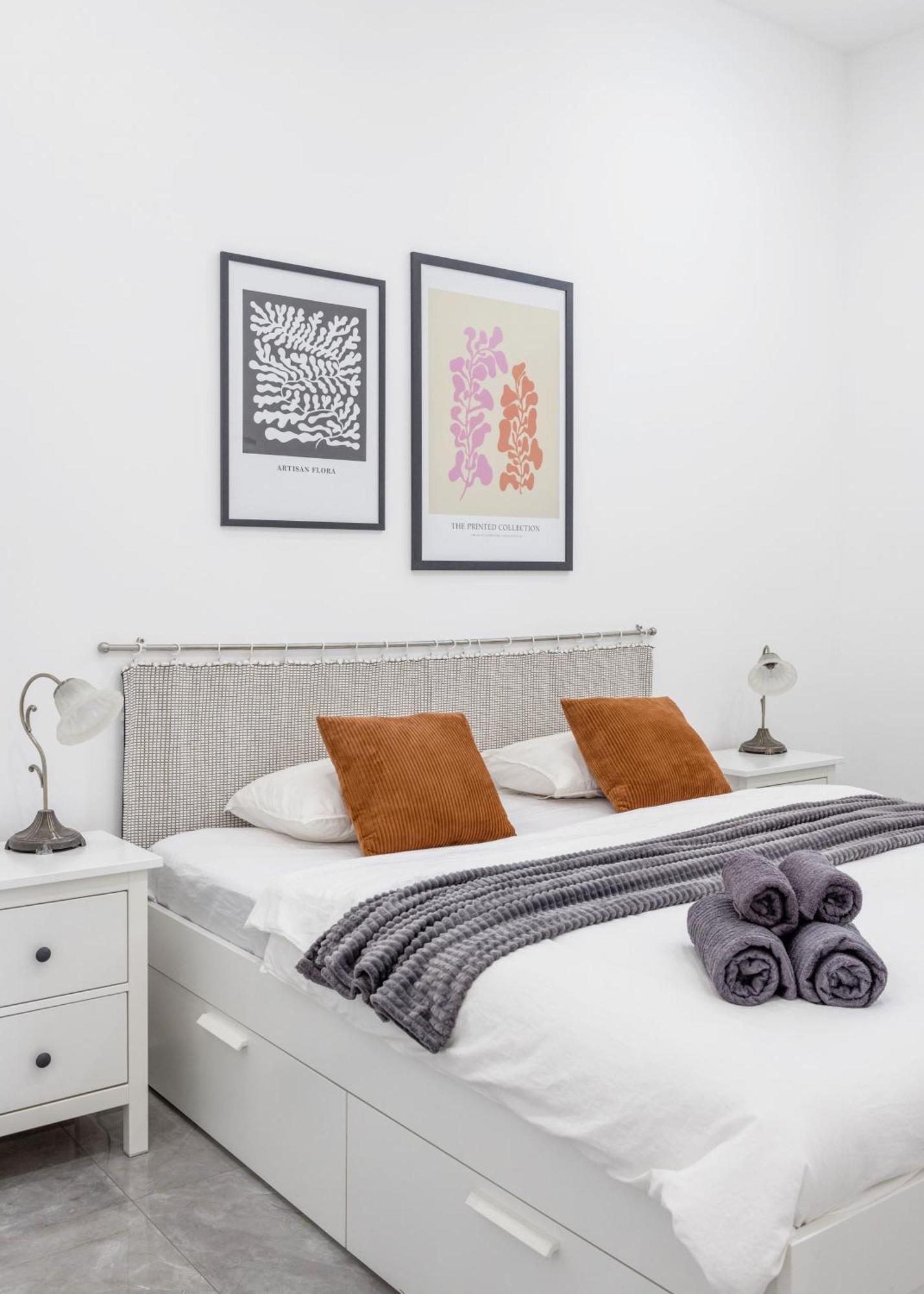 Skyline Serenity Retreat @Vaci Most Famous Street 부다페스트 외부 사진