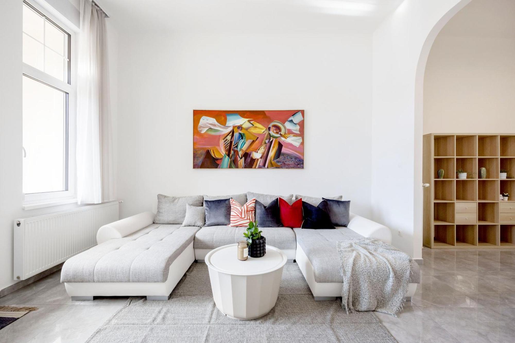 Skyline Serenity Retreat @Vaci Most Famous Street 부다페스트 외부 사진